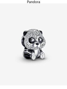 Pandora Sparkling Cute Panda Charm